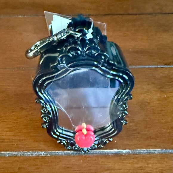 NEW Evil Queen Mirror Light-Up PocketBac Holder - Picture 3 of 5